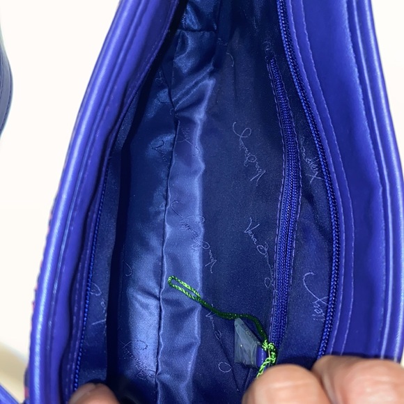 Vera Bradley - Picture 3 of 6